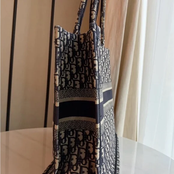 Dior Navy Monogram Tote Bag - Picture 7 of 15